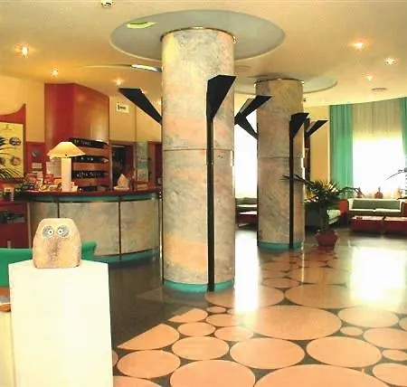 Medusa Splendid Отель 4*