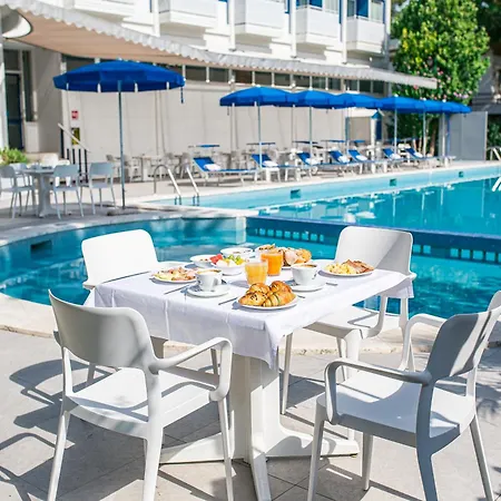 Medusa Splendid Hotel 4*