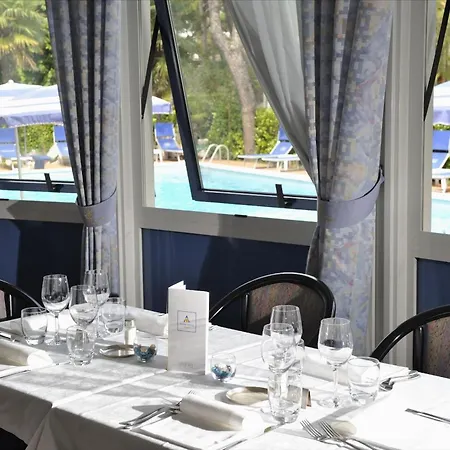 Hotel Medusa Splendid 4*